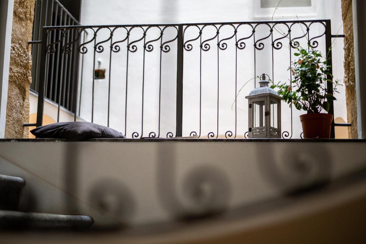 Palazzo Del Poeta - Dimora Contemporanea Hotel Palermo Ngoại thất bức ảnh