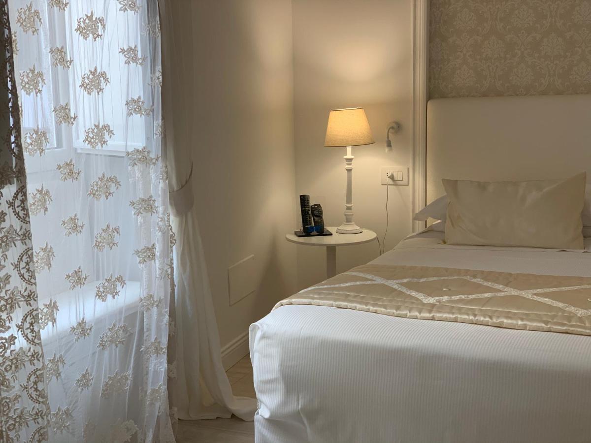 Palazzo Del Poeta - Dimora Contemporanea Hotel Palermo Ngoại thất bức ảnh